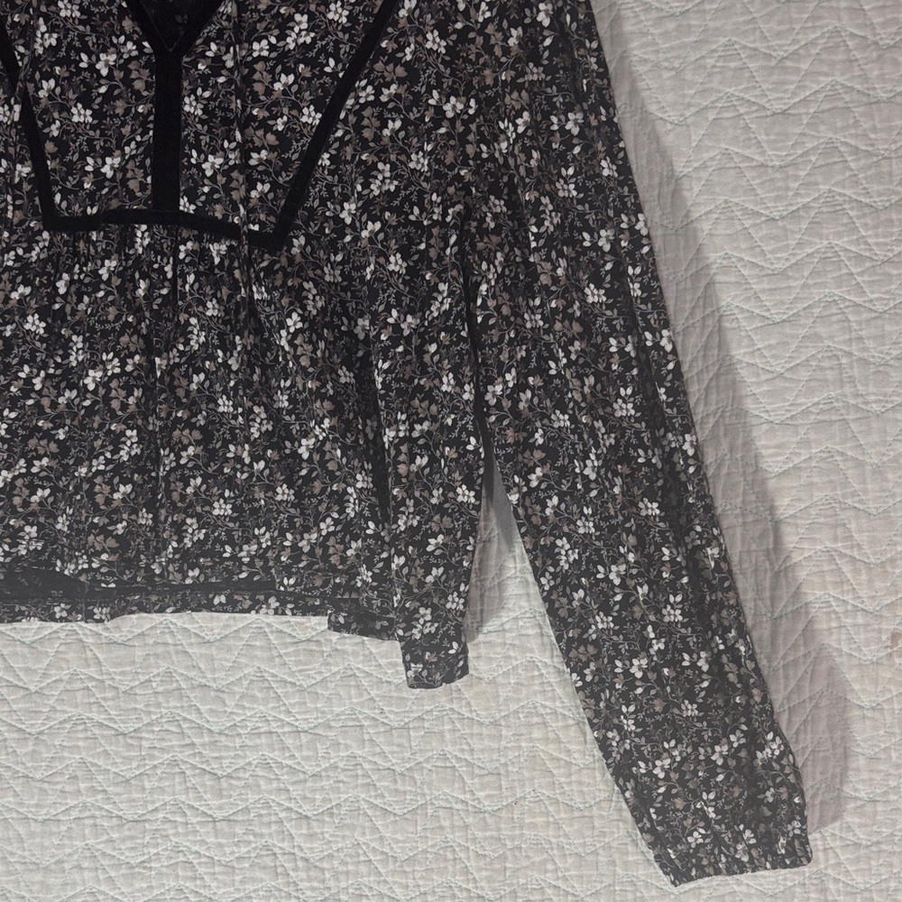 Lucky Brand Black Floral Long-Sleeve Peasant Blouse - Picture 5 of 11